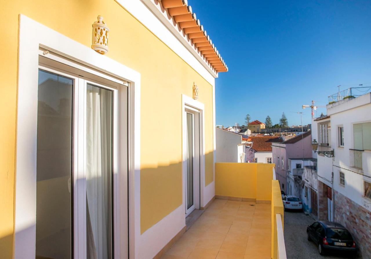 B34 - Central Townhouse In Lagos Villa ภายนอก รูปภาพ