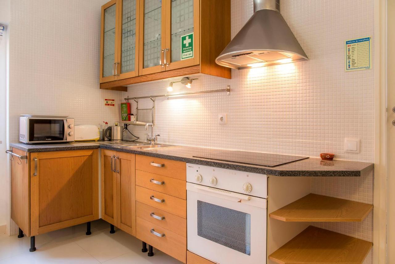B34 - Central Townhouse In Lagos Villa ภายนอก รูปภาพ
