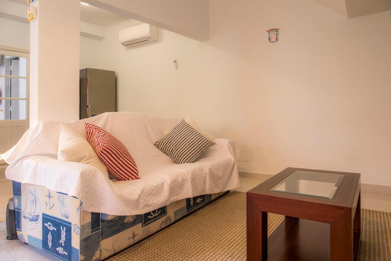 B34 - Central Townhouse In Lagos Villa ภายนอก รูปภาพ
